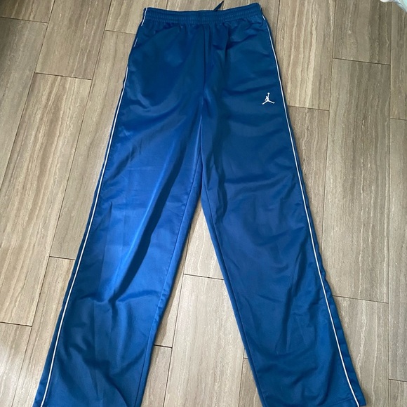 Air Jordan Youth 13-15YR Blue Straight Leg String waist track pants XL Joggers - Picture 2 of 6